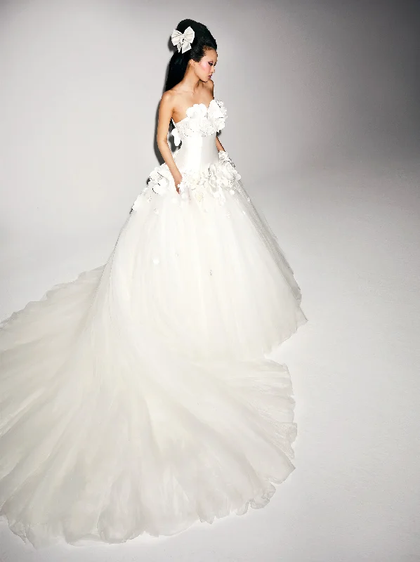 VRM345 - ABUNDANCE FANTAISIE GOWN