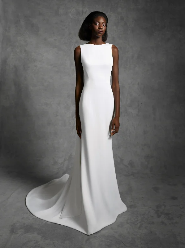 VRM357 - SOPHISTICATED SIMPLICITY GOWN